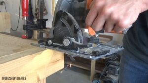 DIY Wooden Flatware Caddy with Metal Handles --{Free Tutorial}