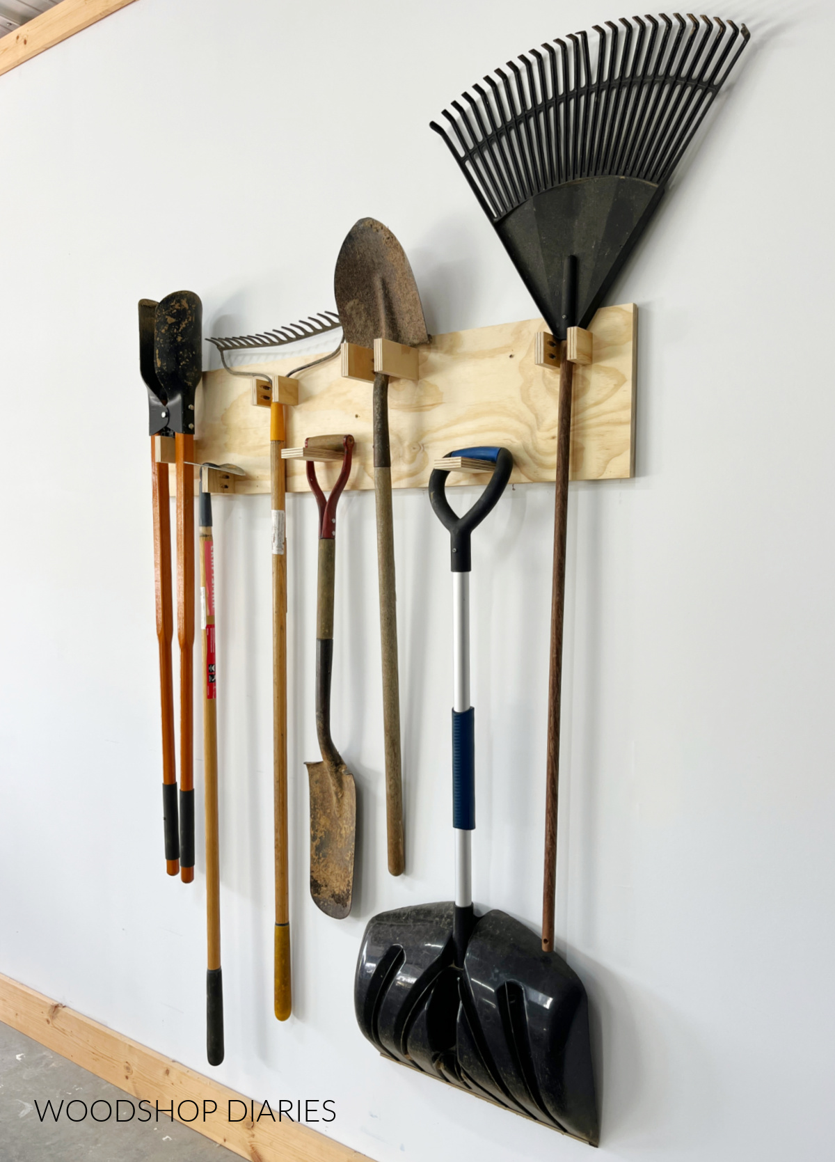 wall mount: : DIY & Tools