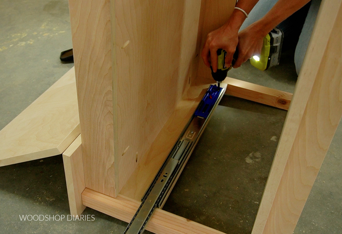 How to Build a Puzzle Coffee Table --with Build in Board Games