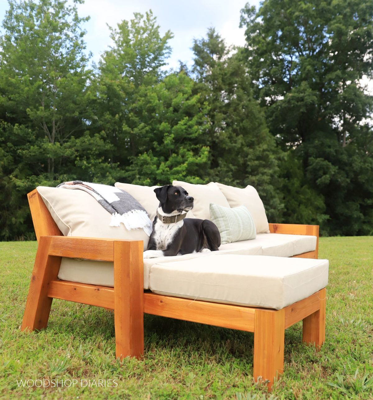 How to Build a MODULAR Outdoor Chaise Sectional with Plans